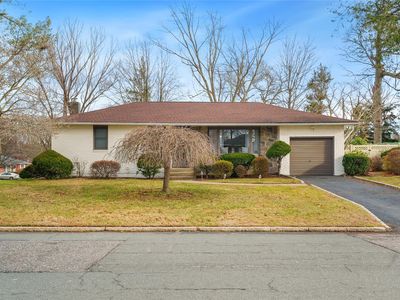 75 Howell Drive, Smithtown, NY, 11787