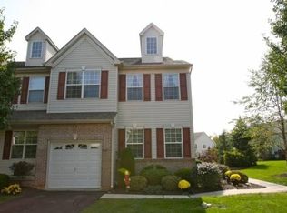 108 Raintree Xing, Hatfield, PA 19440