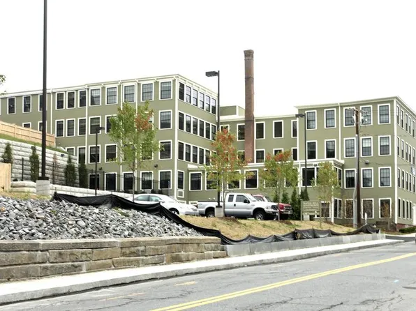 Water Mill Apartments, 142 Water St #459ecbb38, Leominster, MA 01453