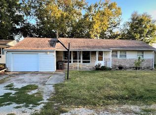 1506 W North 1st St, Shelbyville, IL 62565