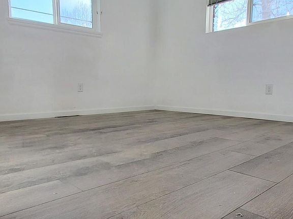 2nd image of 533 W 33rd St