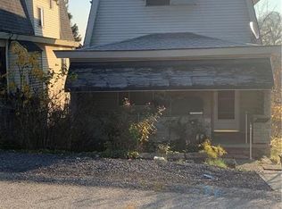 118 State St, Mc Kees Rocks, PA 15136