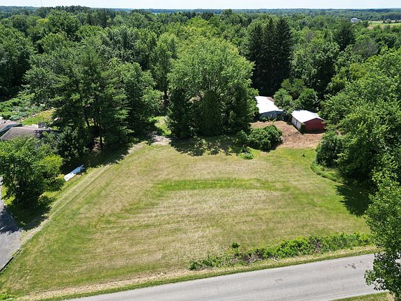3rd image of 3954 Township Road 161