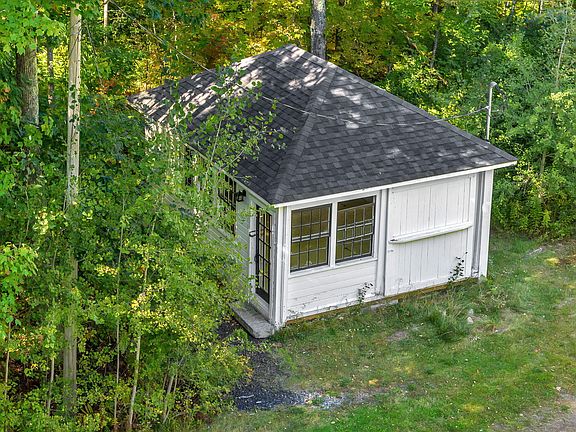 4th image of 541 Camden Road