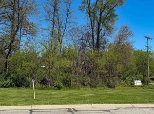 18015 Stoneridge Dr #14, South Bend, IN 46637