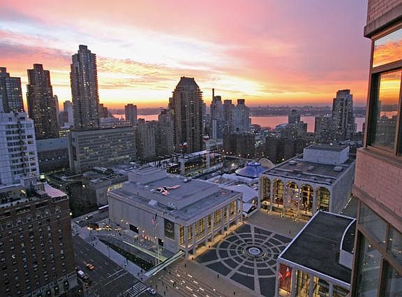 5th image of 1930 Broadway APT 26C