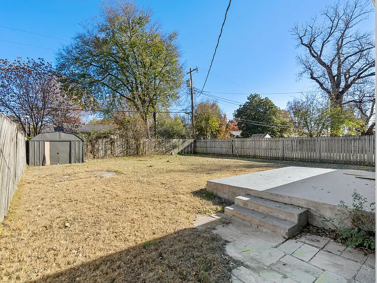 Large Back Yard