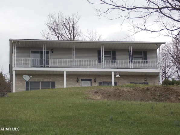 217 Donna St, Hollidaysburg, PA 16648