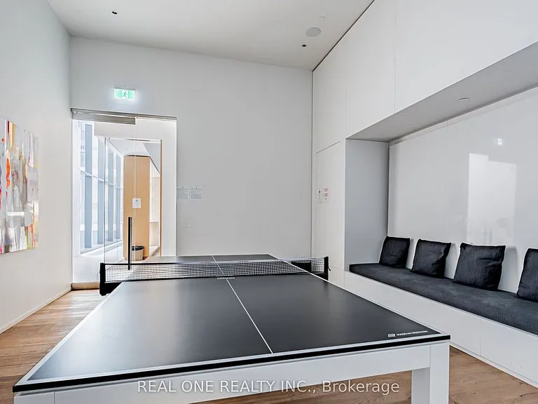 5 Soudan Ave #1619 — Photo 22
