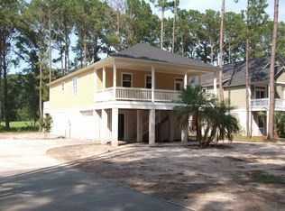37 Downing Dr, Beaufort, SC 29907