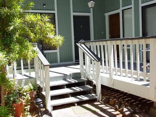 5729 Maywood Dr, Foresthill, CA 95631