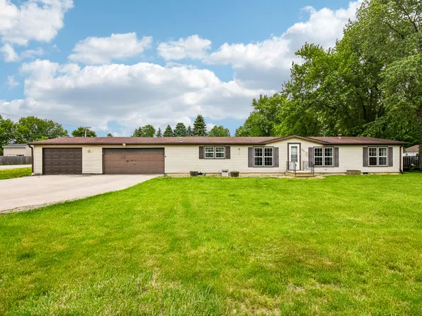 197 E Cermak Rd, Braidwood, IL 60408