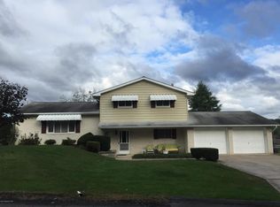 9 Springfield Ave, Hanover Township, PA 18706