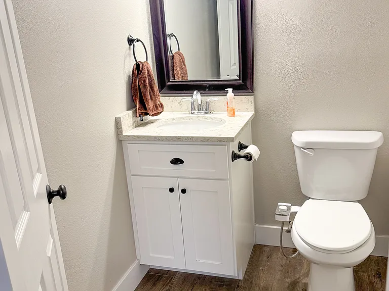 309 S 1800 W — Photo 20