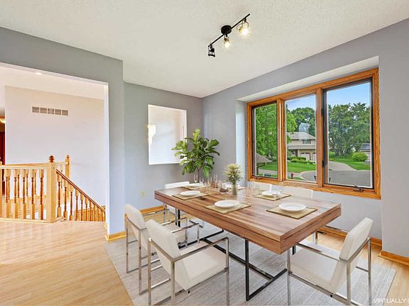 3rd image of 1317 Fremont Ct