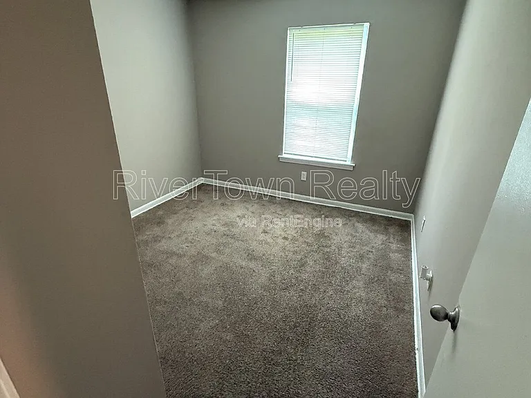 3386 Spring Water Cv — Photo 26
