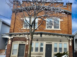 728 E Lincoln Ave APT 3, Milwaukee, WI 53207
