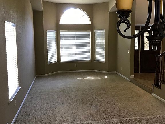4th image of 218 Orange Blossom Cir