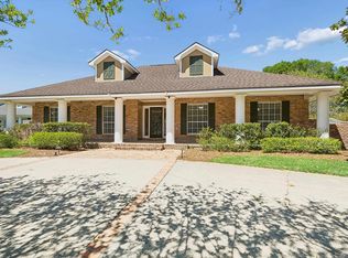 12103 Lake Sherwood Ave N, Baton Rouge, LA 70816