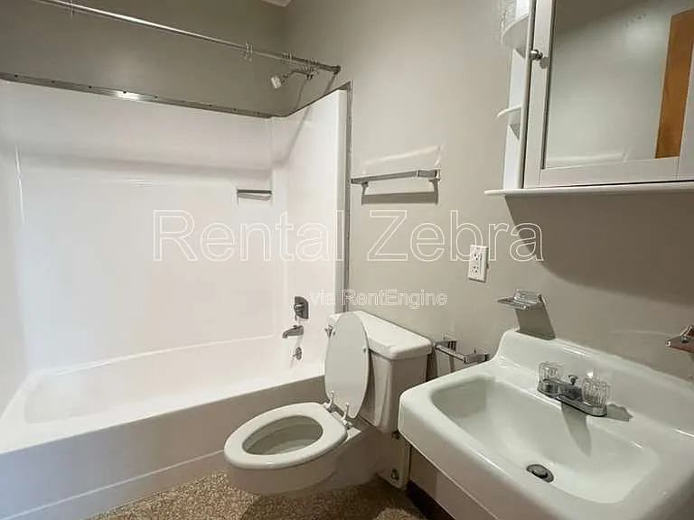 3745 Hospital Rd #207 — Photo 5