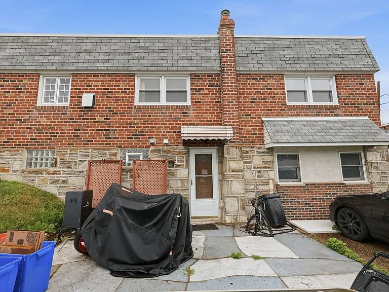 3839 Janice St — Photo 18