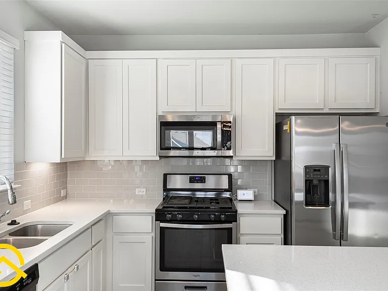 3008 Sage Ranch Dr — Photo 6