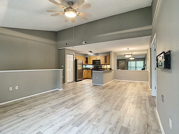 Living Room2
