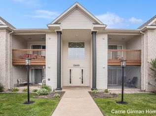 3089 E Crystal Waters Dr UNIT 7, Holland, MI 49424