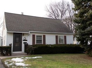 153 Greenfield Rd, Rochester, NY 14626