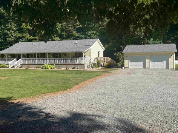 514 Wallace Rd, Salem, WV 26426
