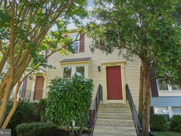 1725 Sundance Dr, Reston, VA 20194