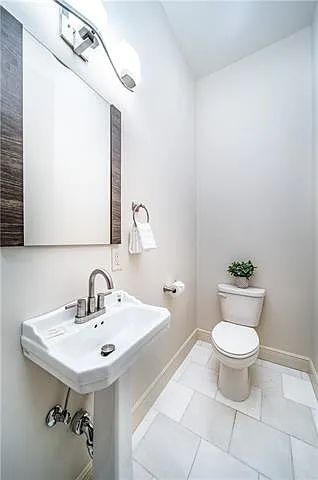 210 Decatur St #202A — Photo 9