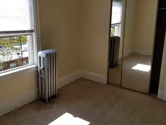 4th image of 74-18 Park Ln S #2