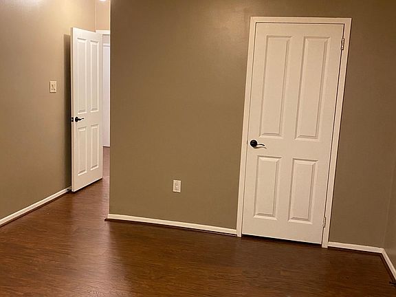 3rd image of 3705 S George Mason Dr APT 2016S
