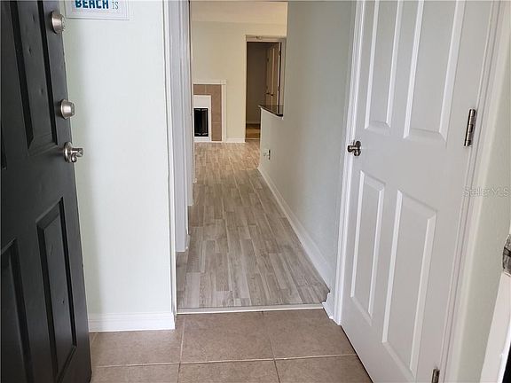 4th image of 3304 Haviland Ct APT 204