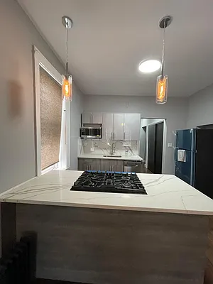 Rented by NY Living Solutions | media 22