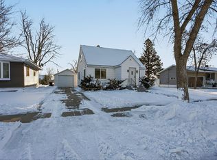 624 Martin Ave, Belgrade, MN 56312