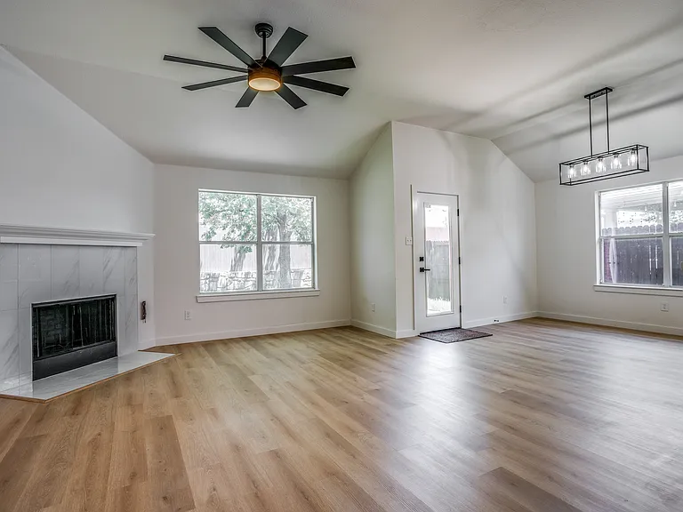 2820 Enchanted Eve Dr — Photo 5