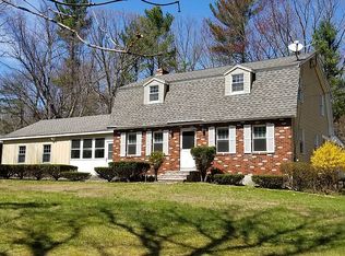56 Londonderry Rd, Windham, NH 03087