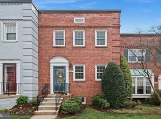 6737 Kenwood Forest Ln #39, Bethesda, MD 20815