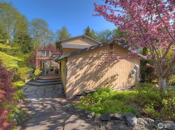5392 NE Gamblewood Road, Kingston, WA 98346