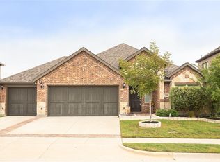 209 Crestlyn Dr, Midlothian, TX 76065