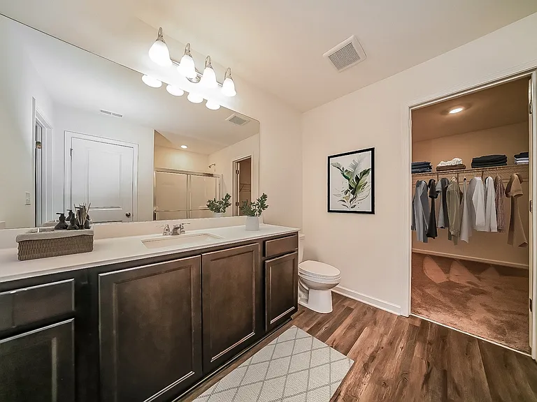 Liberty Grove — Photo 16