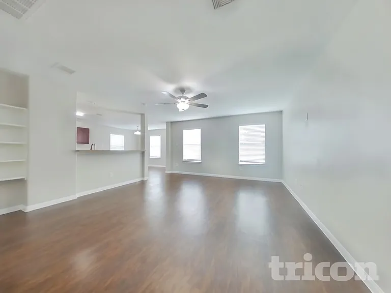 21407 Jamals Way — Photo 2