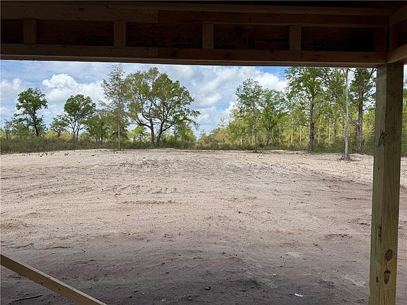 5th image of 399 Birchwood Rd