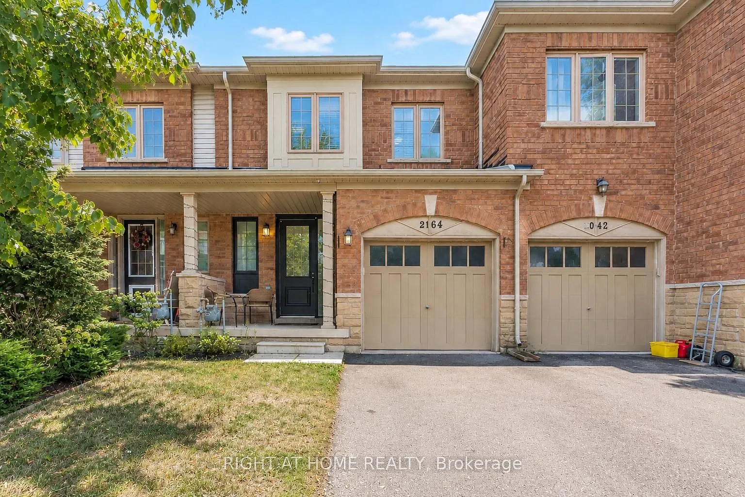 3 bed, $3,550 — Photo 2