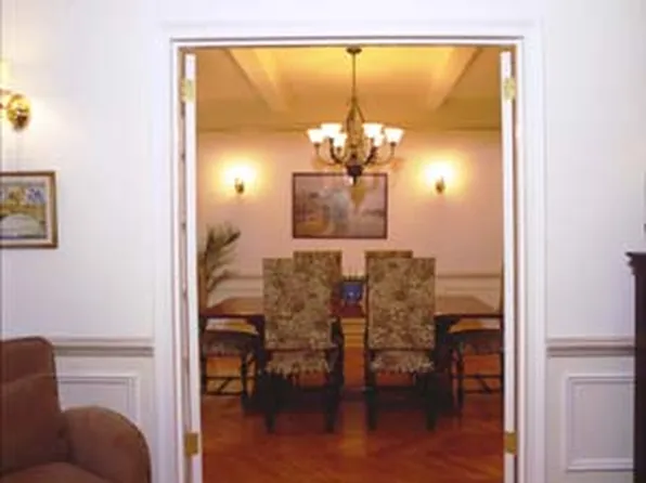 65 East 96th Street image 1 of 2