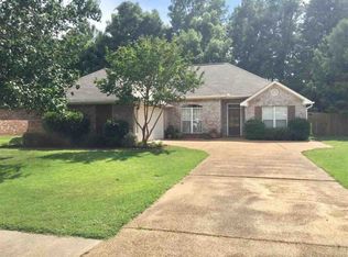 126 Raintree Rd, Madison, MS 39110