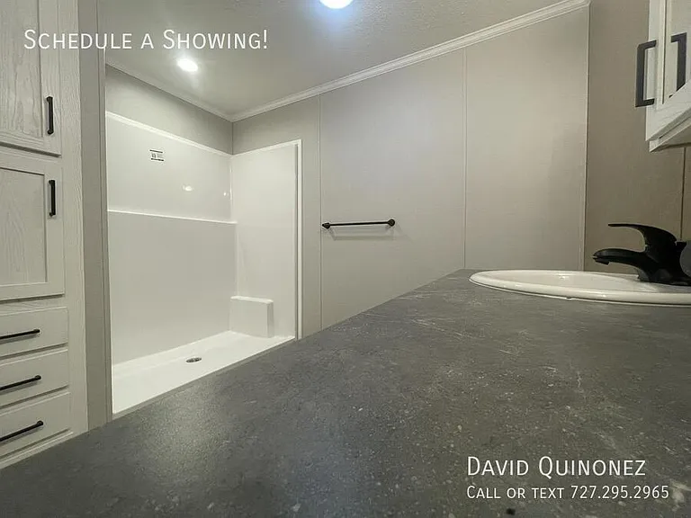 701 W Mill St #175 — Photo 5