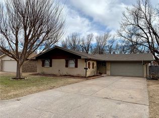 7916 NW 40th St, Bethany, OK 73008